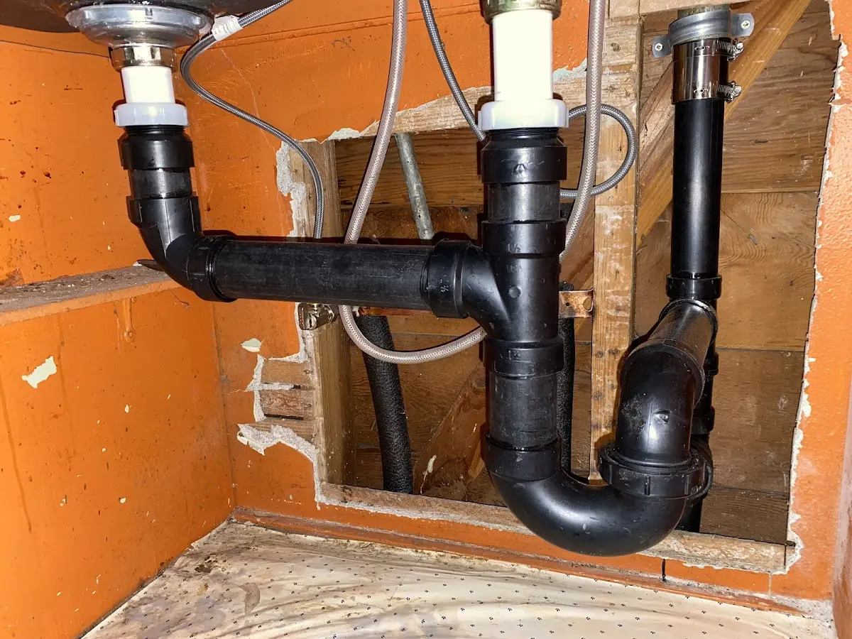Professional Pipe Bursting equipment and tools on the job in Lawrenceburg